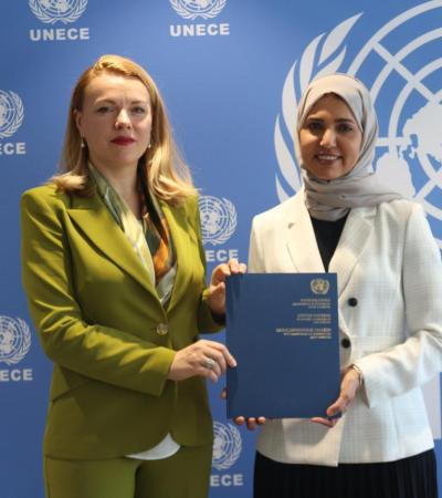 Ms Tatiana Molcean, UNECE Executive Secretary and Ambassador H.E. Mrs. Hend AL-MUFTAH, Permanent Representative of the State of Qatar