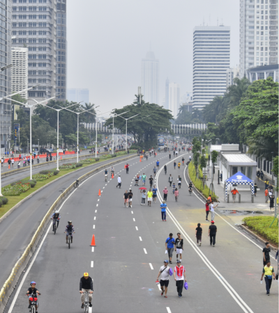 People using the streets on a car free day